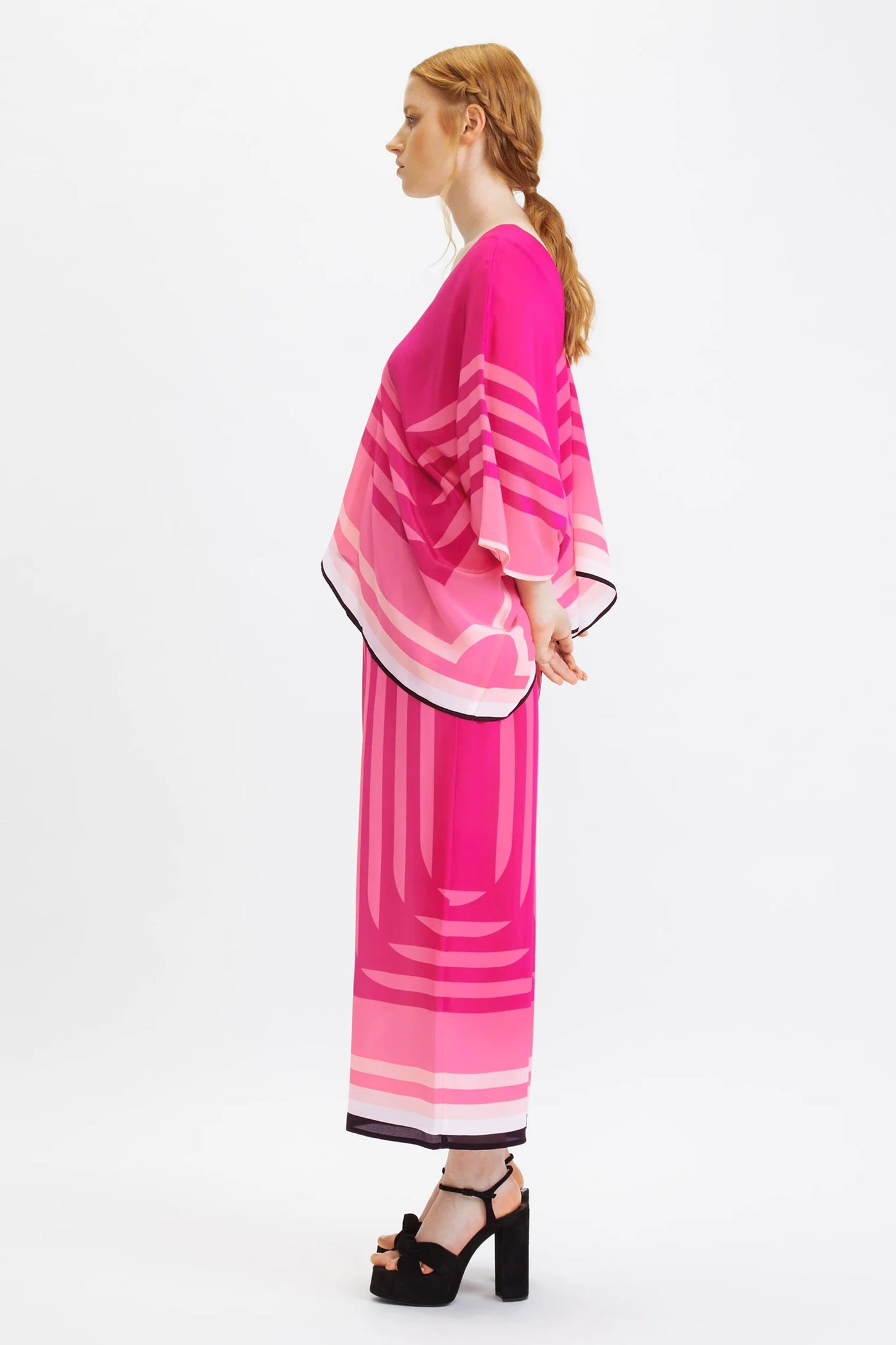 Multi Color Pockets Silk Kaftan