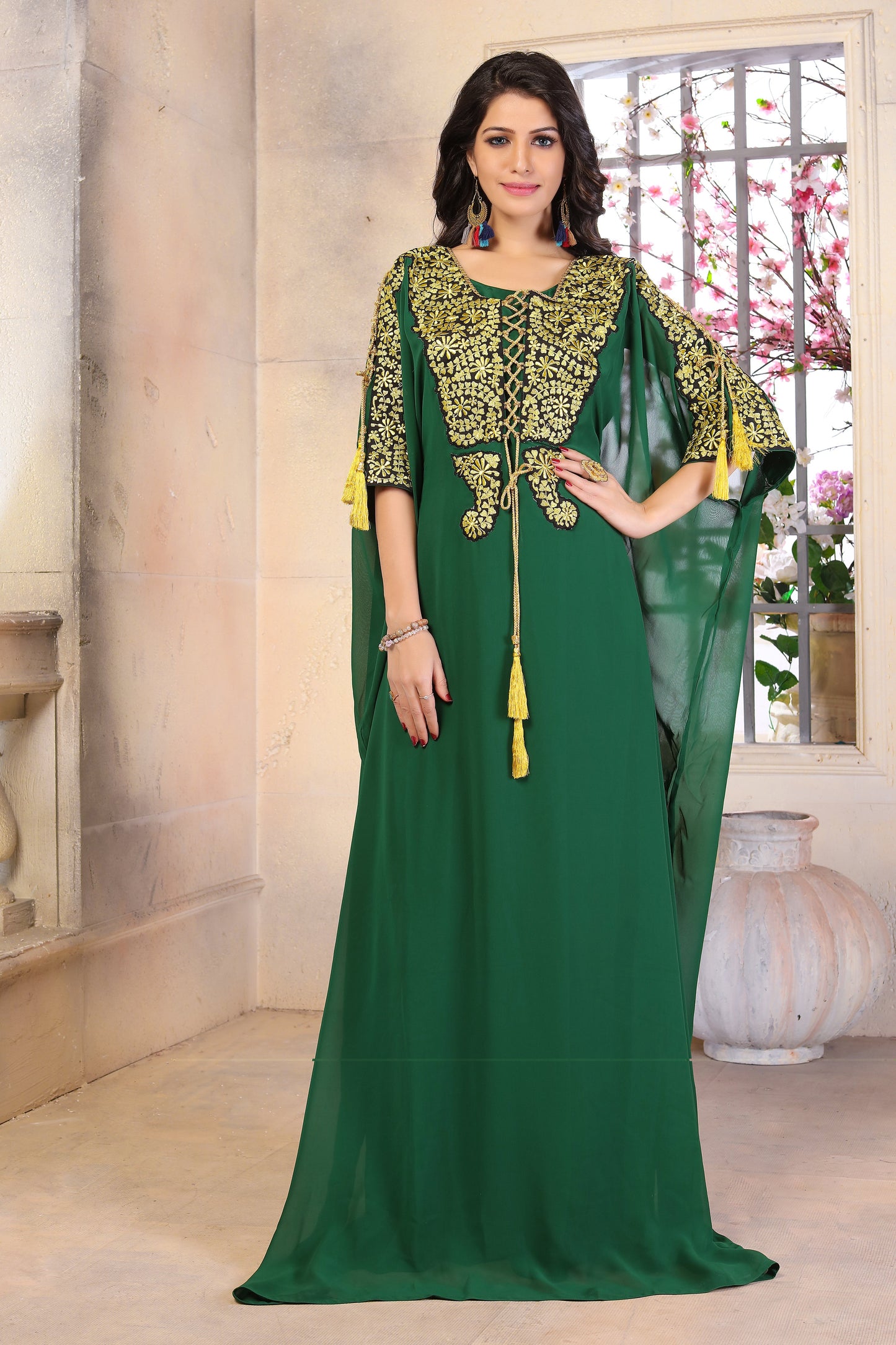 Woman Georgette Thread Work Kaftan